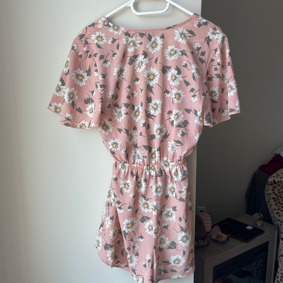 Show Me Your Mumu Pink Floral Romper with Tie Front Small - Picture 4 of 5